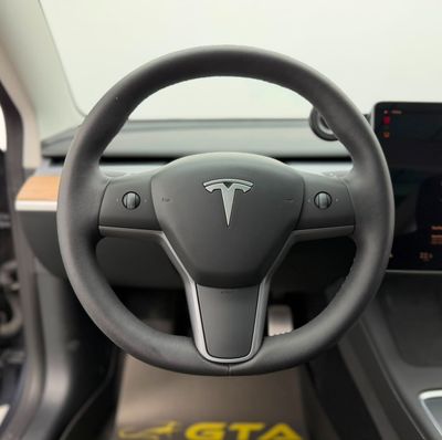 2023 Tesla Model 3 PERFORMANCE, šedá, 26 677 km, dovoz SAE — foto 7 z 16