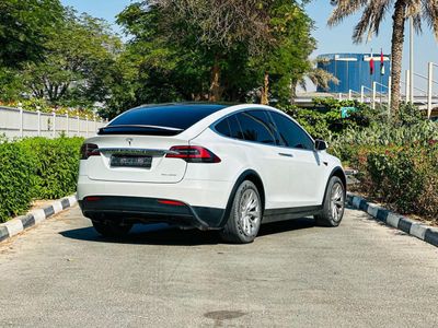 2020 Tesla Model X LONG RANGE, bílá, 108 000 km, dovoz SAE — foto 2 z 11
