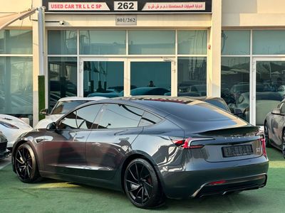 2024 Tesla Model 3 PERFORMANCE, černá, 80 000 km, dovoz SAE — foto 4 z 13