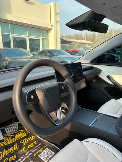 2024 Tesla Model 3 PERFORMANCE, černá, 80 000 km, dovoz SAE — foto 9 z 13