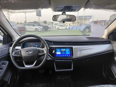 2024 Chery Arrizo e, bílá, 0 km, dovoz SAE — foto 10 z 16