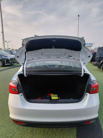 2024 Chery Arrizo e, bílá, 0 km, dovoz SAE — foto 11 z 16
