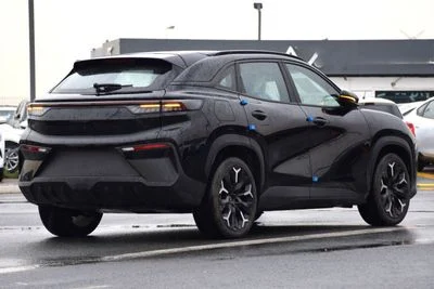2025 Chery EQ7, černá, 0 km, dovoz SAE — foto 3 z 26