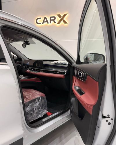 2026 Chery Tiggo 7 LUXURY, stříbrná, 0 km, dovoz SAE — foto 12 z 14