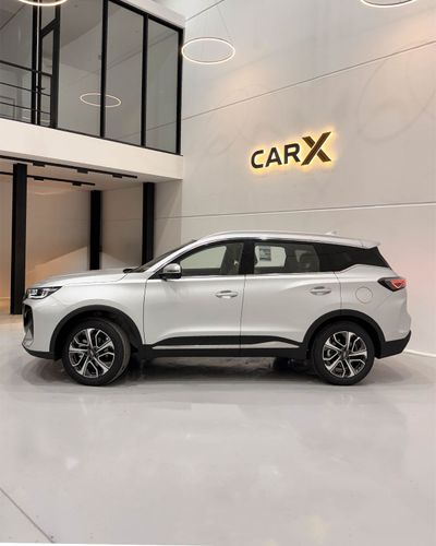 2026 Chery Tiggo 7 LUXURY, stříbrná, 0 km, dovoz SAE — foto 7 z 14