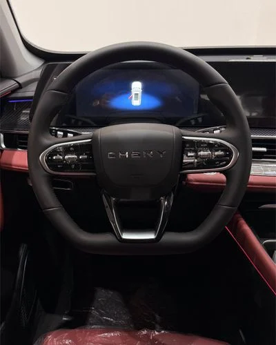 2026 Chery Tiggo 7 LUXURY, stříbrná, 0 km, dovoz SAE — foto 9 z 14
