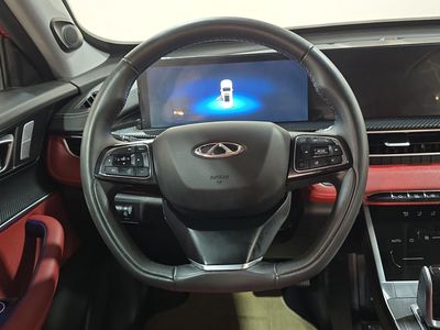 2025 Chery Tiggo 7, červená, 74 851 km, dovoz SAE — foto 10 z 14