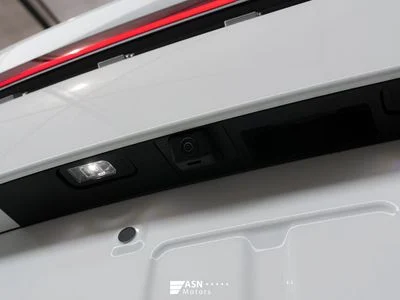 2026 Geely Coolray Battle, bílá, 0 km, dovoz SAE — foto 11 z 30