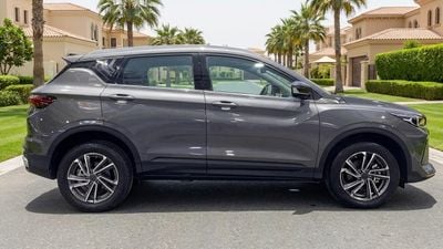 2025 Geely Coolray GL, šedá, 34 412 km, dovoz SAE — foto 3 z 16