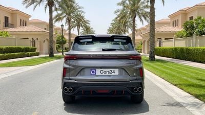 2025 Geely Coolray GL, šedá, 34 412 km, dovoz SAE — foto 4 z 16