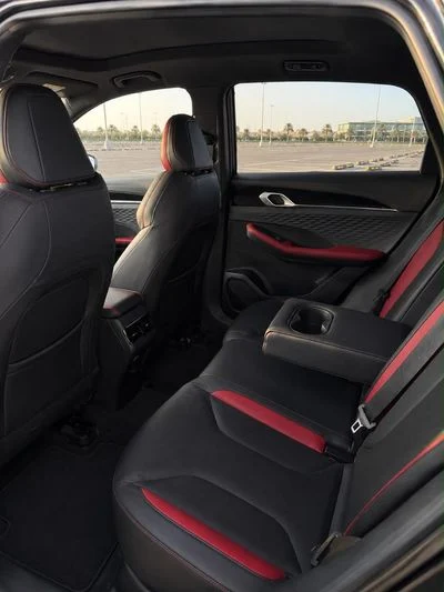 2024 Geely Coolray GF PLUS, šedá, 45 000 km, dovoz SAE — foto 2 z 8