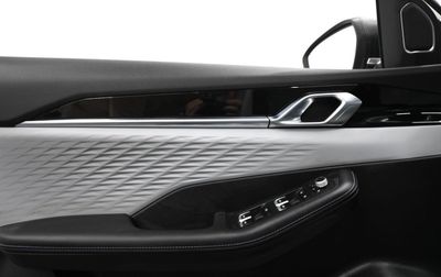 2027 Geely Coolray GL, bílá, 0 km, dovoz SAE — foto 9 z 16