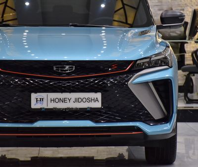 2025 Geely Coolray GF PLUS, modrá, 22 000 km, dovoz SAE — foto 4 z 16