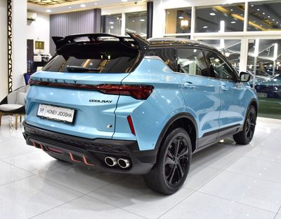 2025 Geely Coolray GF PLUS, modrá, 22 000 km, dovoz SAE — foto 6 z 16