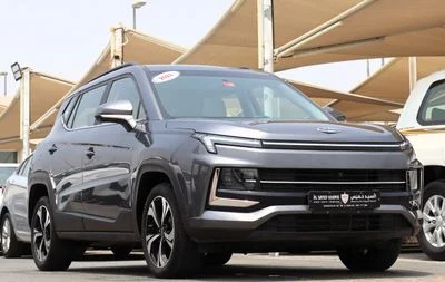 2023 Jac JS4 INTELLIGENCE, šedá, 57 000 km, dovoz SAE — foto 3 z 16