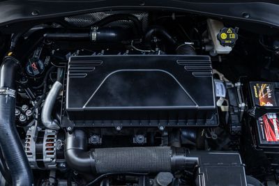 2024 Jac JS4 INTELLIGENCE, černá, 35 000 km, dovoz SAE — foto 10 z 16