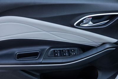 2024 Jac JS4 INTELLIGENCE, bílá, 35 000 km, dovoz SAE — foto 11 z 16