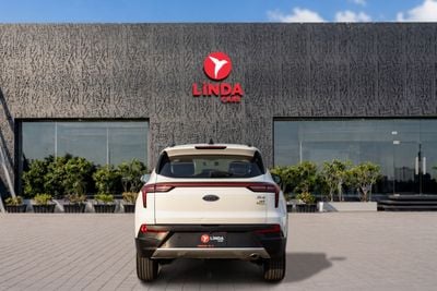 2024 Jac JS4 INTELLIGENCE, bílá, 35 000 km, dovoz SAE — foto 4 z 16