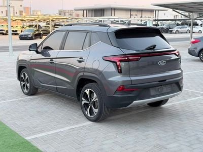 2024 Jac JS4 INTELLIGENCE, šedá, 60 643 km, dovoz SAE — foto 2 z 16