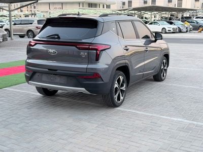 2024 Jac JS4 INTELLIGENCE, šedá, 60 643 km, dovoz SAE — foto 6 z 16
