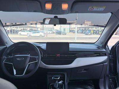 2024 Jac JS4 INTELLIGENCE, šedá, 60 643 km, dovoz SAE — foto 7 z 16