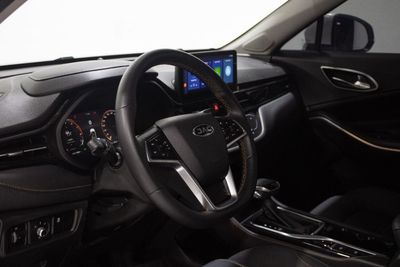 2025 Jac JS4 INTELLIGENCE, bílá, 8 801 km, dovoz SAE — foto 10 z 10