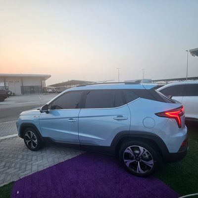 2025 Jac JS4 INTELLIGENCE, modrá, 44 929 km, dovoz SAE — foto 12 z 16