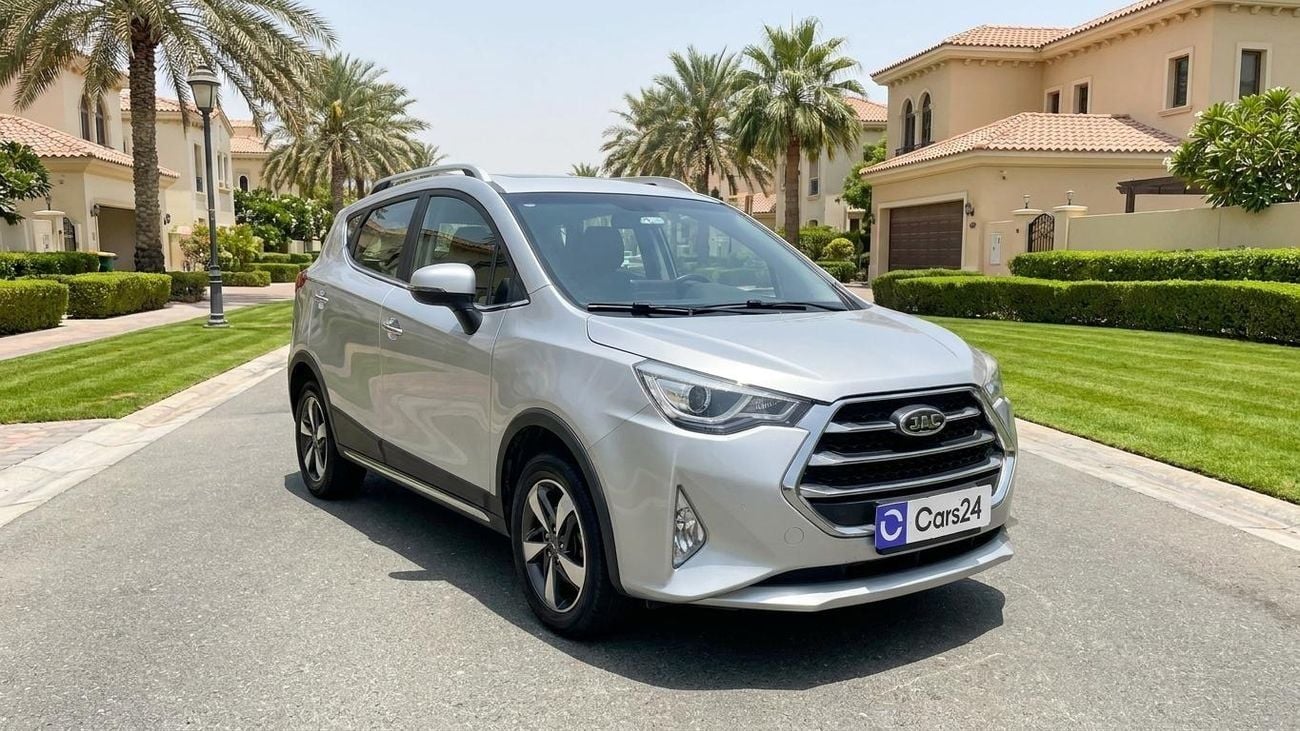 2024 Jac S3 INTELLIGENT, stříbrná, 45 431 km, dovoz SAE — foto 1
