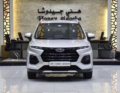 2025 Jac S3 ., stříbrná, 9 600 km, dovoz SAE — foto 2 z 16