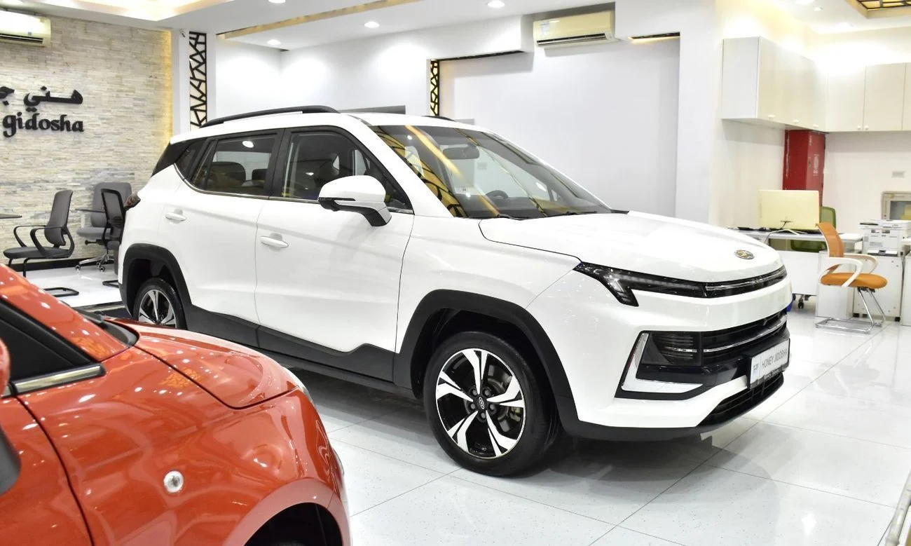 2023 Jac JS4 INTELLIGENCE, bílá, 77 000 km, dovoz SAE — foto 1