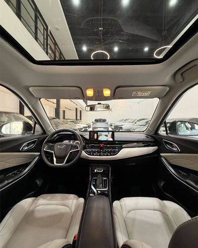 2025 Jac JS4 Plus, modrá, 62 110 km, dovoz SAE — foto 13 z 16