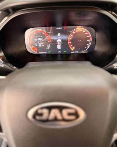 2025 Jac JS4 Plus, modrá, 62 110 km, dovoz SAE — foto 16 z 16