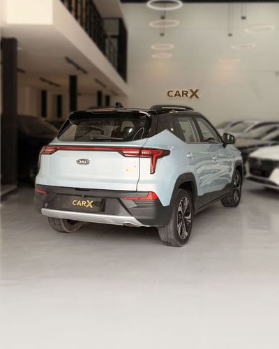 2025 Jac JS4 Plus, modrá, 62 110 km, dovoz SAE — foto 5 z 16