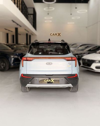 2025 Jac JS4 Plus, modrá, 62 110 km, dovoz SAE — foto 6 z 16