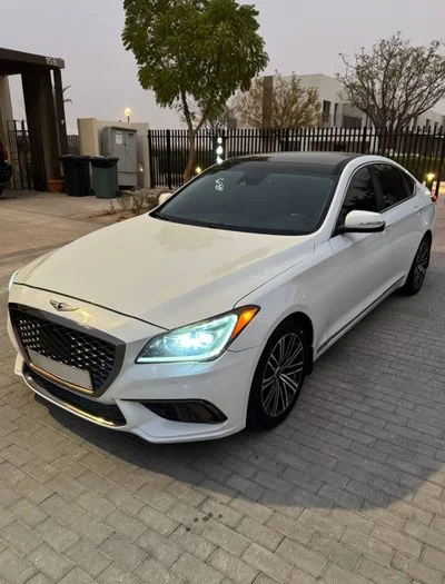 2018 Genesis G80 BASE, bílá, 110 000 km, dovoz SAE — foto 3 z 16