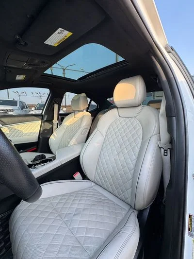 2022 Genesis G70 PRESTIGE, bílá, 125 000 km, dovoz SAE — foto 11 z 14