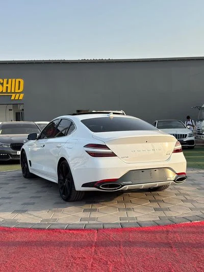 2022 Genesis G70 PRESTIGE, bílá, 125 000 km, dovoz SAE — foto 13 z 14