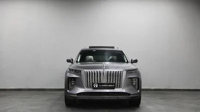 2023 Hongqi EHS9 EXECUTIVE, šedá, 3 158 km, dovoz SAE — foto 2 z 16