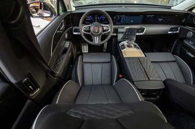 2024 Hongqi EHS9 HIGH, šedá, 48 km, dovoz SAE — foto 14 z 22