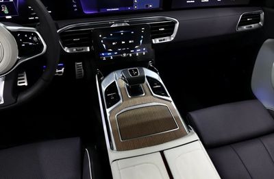 2023 Hongqi EHS9 FLAGSHIP, šedá, 3 158 km, dovoz SAE — foto 13 z 16