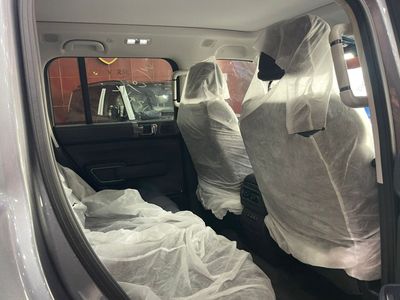 2026 Byd Leopard 5 FLAGSHIP, stříbrná, 0 km, dovoz SAE — foto 8 z 14