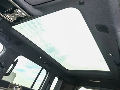 2026 Byd Leopard 7, černá, 0 km, dovoz SAE — foto 6 z 8