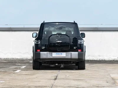 2026 Byd Leopard 7, černá, 0 km, dovoz SAE — foto 8 z 8
