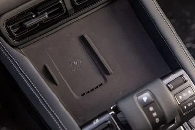 2026 Byd Leopard 5 FLAGSHIP, bílá, 2 145 km, dovoz SAE — foto 7 z 16