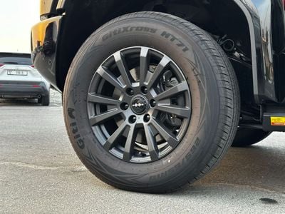 2026 Byd Leopard 5 FLAGSHIP, černá, 12 km, dovoz SAE — foto 4 z 27