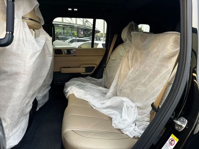 2026 Byd Leopard 5 FLAGSHIP, černá, 12 km, dovoz SAE — foto 9 z 27