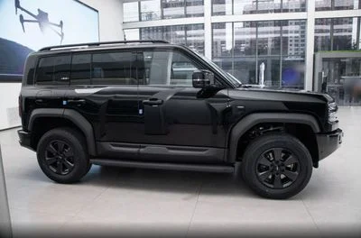 2026 Byd Leopard 5 FLAGSHIP, černá, 0 km, dovoz SAE — foto 3 z 8