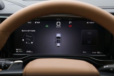 2026 Byd Leopard 5 FLAGSHIP, černá, 0 km, dovoz SAE — foto 8 z 8