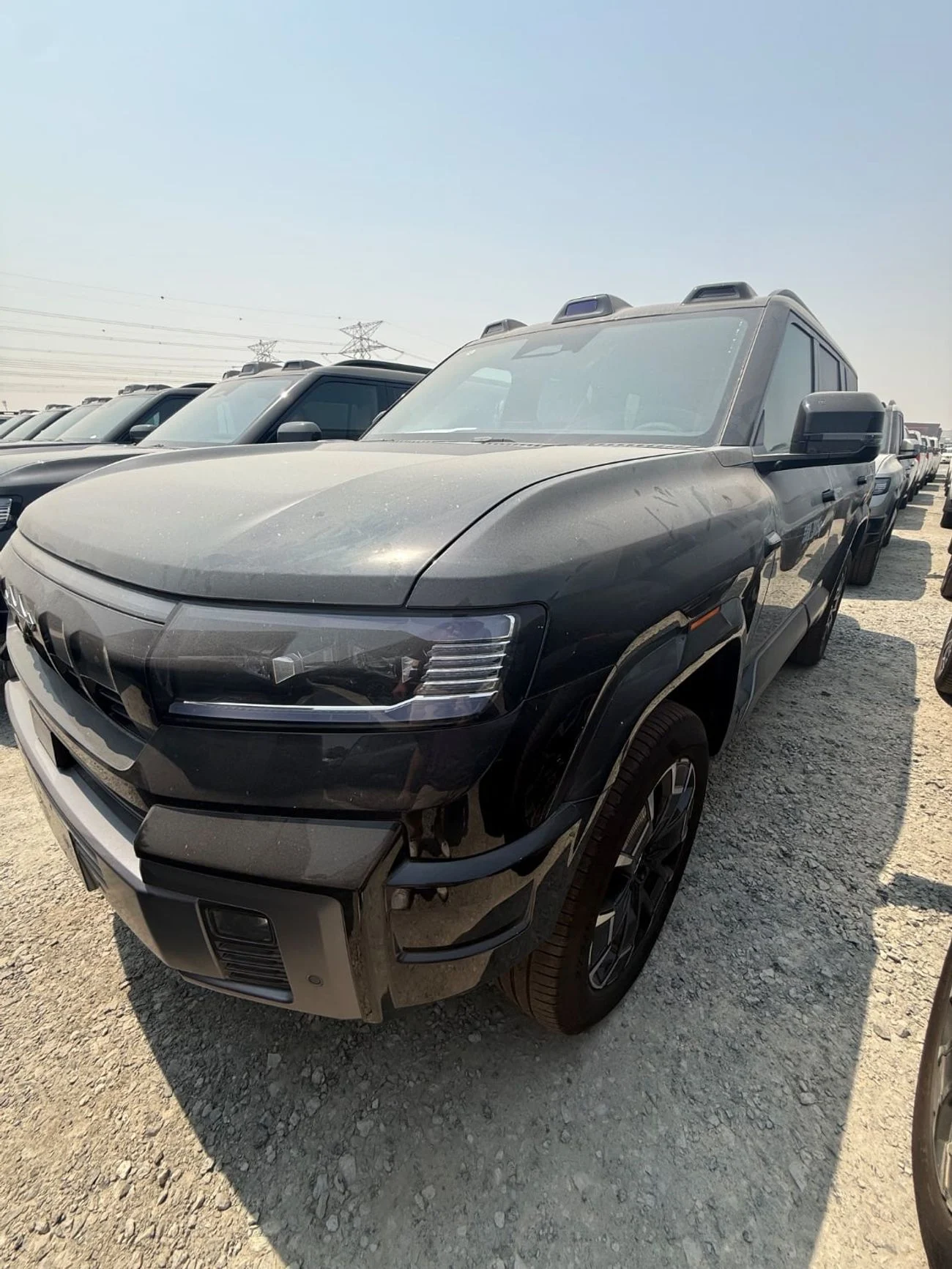 2026 Byd Leopard 8 FLAGSHIP, černá, 13 km, dovoz SAE — foto 1