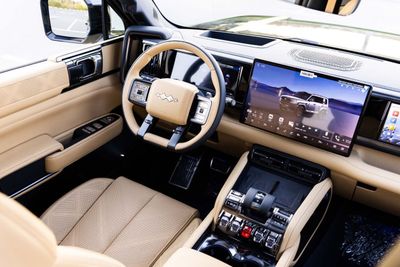 2025 Byd Leopard 5, černá, 2 970 km, dovoz SAE — foto 13 z 16